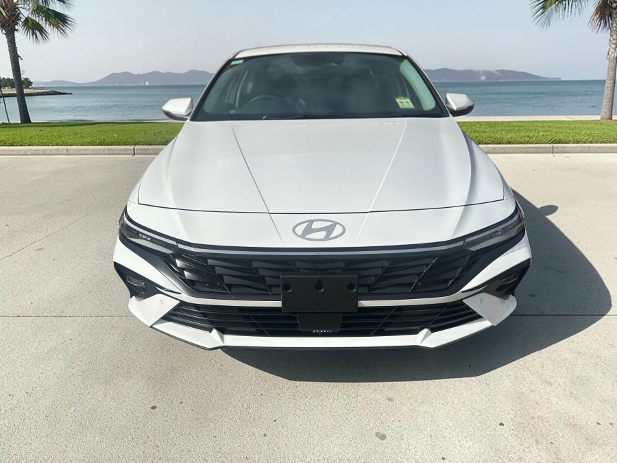 2026 Hyundai i30 CN7.V4  Sedan Image 2