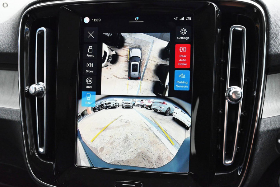 2026 Volvo XC40 XZ Plus B4 SUV Image 12