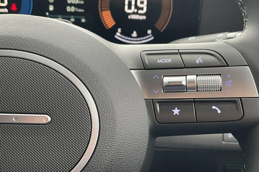2025 Hyundai KONA SX2.V2 Hybrid Premium SUV Image 20
