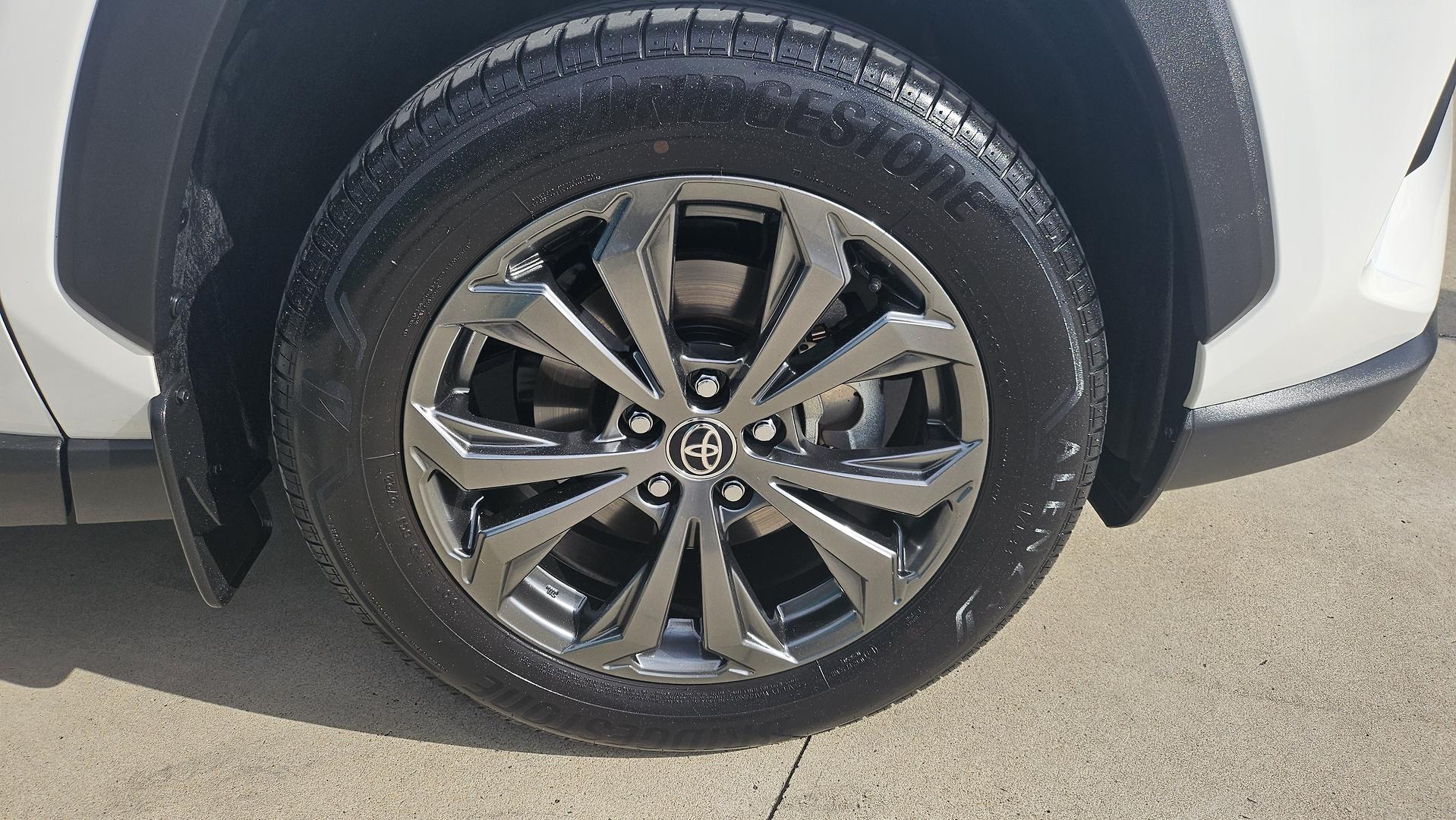 2022 Toyota RAV4 AXAH52R GXL SUV Image 26