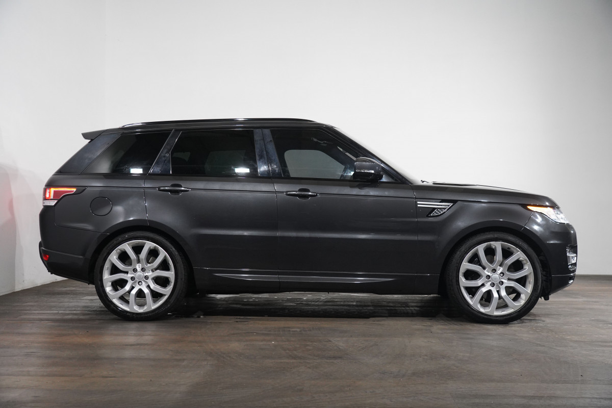 2017 Land Rover Range Rover Sport 3.0 Sdv6 Hse SUV Image 4