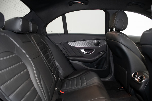 2019 Mercedes-Benz C-Class C300 Sedan Image 3