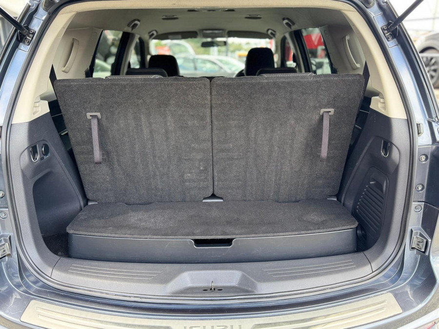 2018 Isuzu MU-X LS-U SUV Image 18