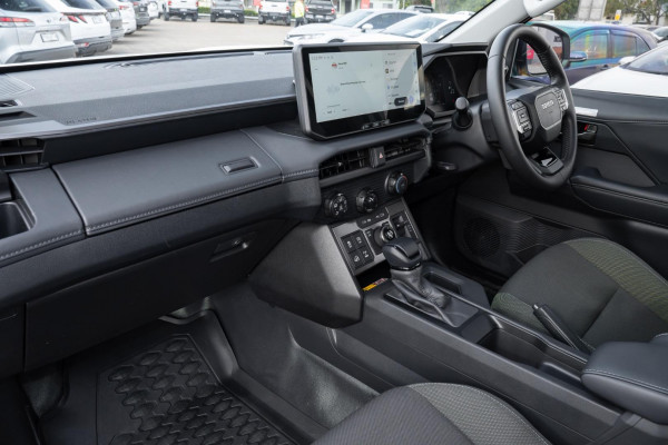 2025 Toyota HiLux GUN126R SR 48V Ute Image 8
