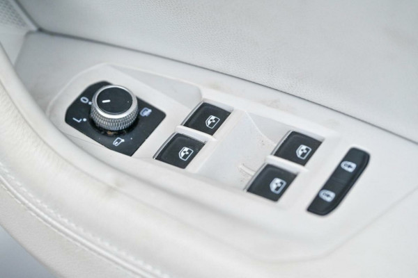 2022 Volkswagen Touareg CR 210TDI Elegance SUV Image 7