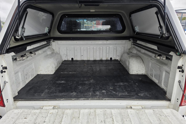 2011 Nissan Navara D40 ST Ute Image 17