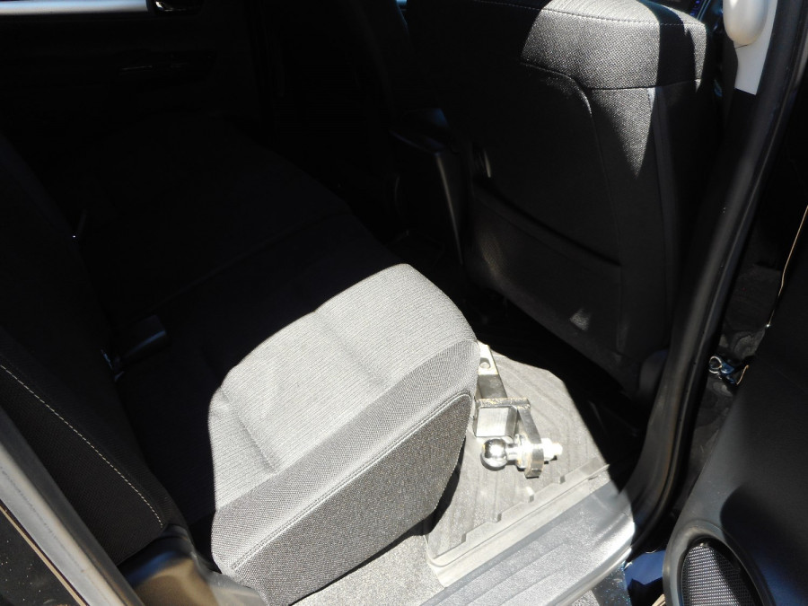 2016 Toyota HiLux GUN126R SR5 Utility Image 11