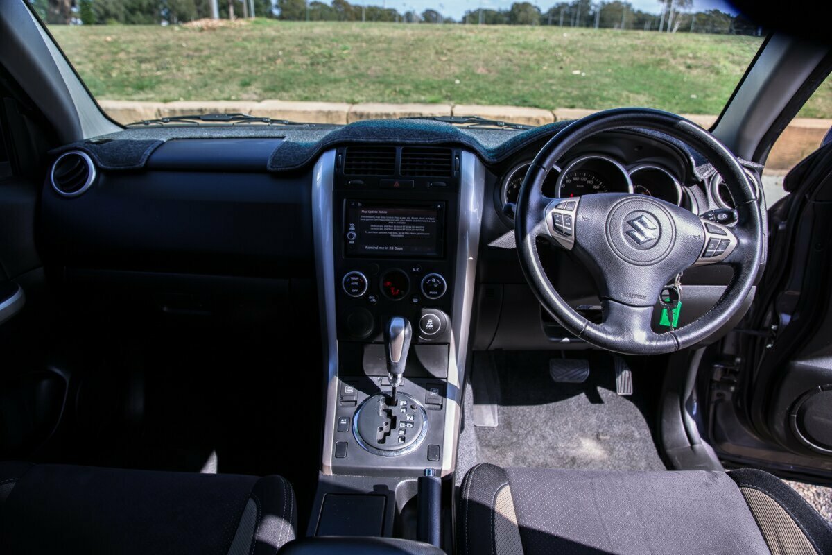 2015 Suzuki Grand Vitara JB Navigator SUV Image 20