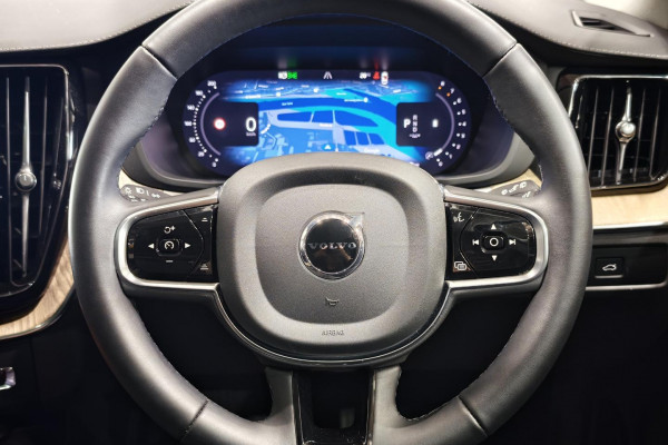 2025 MY26 Volvo XC60 UZ Ultra B5 Dark SUV Image 64