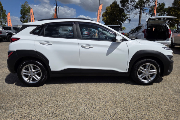 2021 Hyundai KONA OS.V4  SUV Image 2
