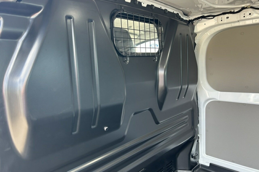 2023 MY23.75 Ford Transit Custom AV Trend SWB Van Image 7