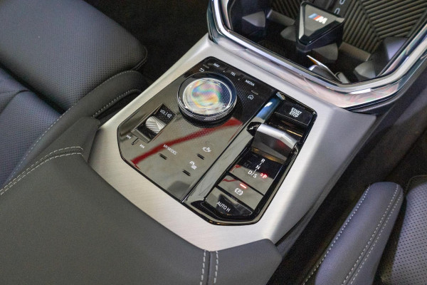 2026 BMW X3 G45 30e xDrive SUV image 16
