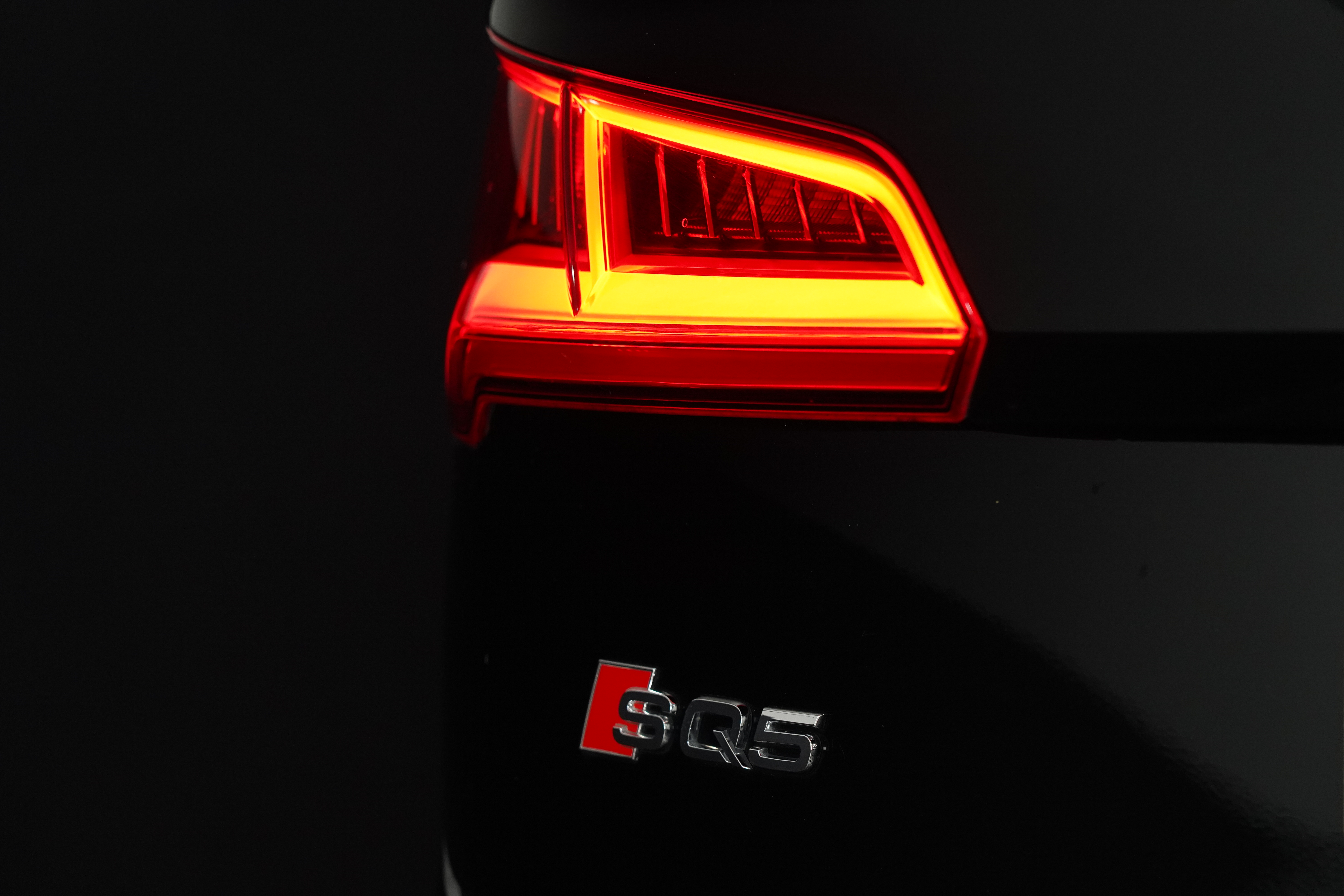 2018 Audi Sq5 Audi Sq5 3.0 Tfsi Quattro Auto 3.0 Tfsi Quattro SUV Image 9