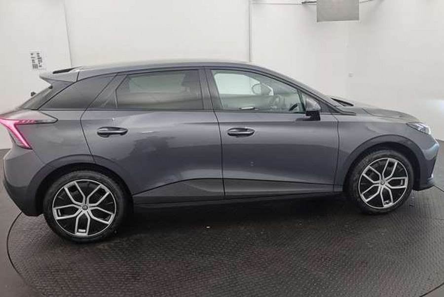 2024 MG MG4 MEH32 Essence 64 150kW Hatch Image 17