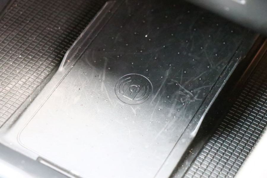 2019 Volvo Xc40 (No Series) MY20 T4 Momentum Suv Image 13