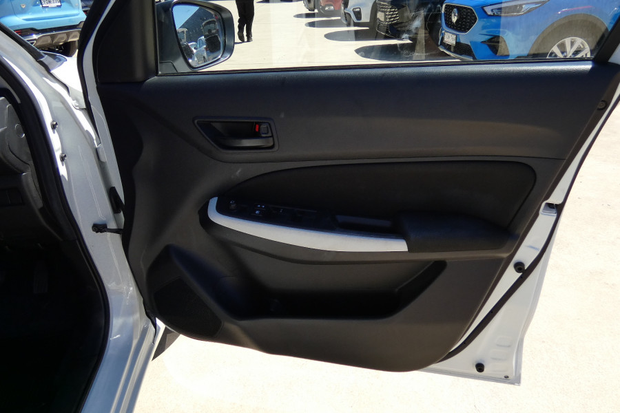 2023 Suzuki Swift AZ SERIES II GL NAVI Hatch Image 16