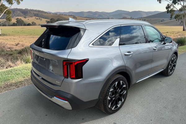 2026 Kia Sorento MQ4 PE GT-Line SUV Image 3
