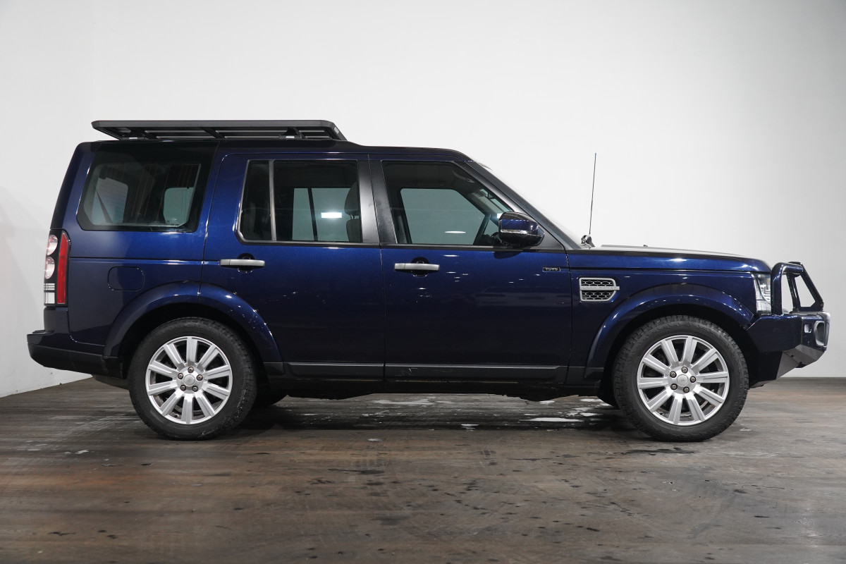 2015 Land Rover Discovery 3.0 Tdv6 SUV Image 4
