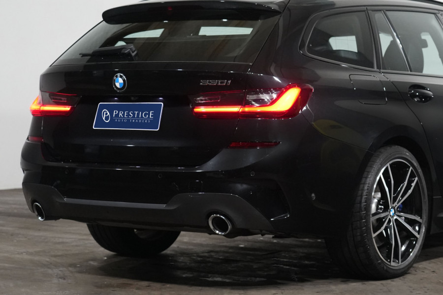 2022 BMW 3 Series 30i M Sport Touring SUV