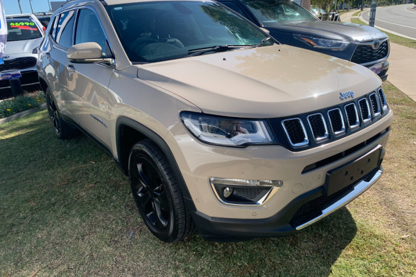 2018 Jeep Compass M6 MY18 LIMITED Wagon Image 3