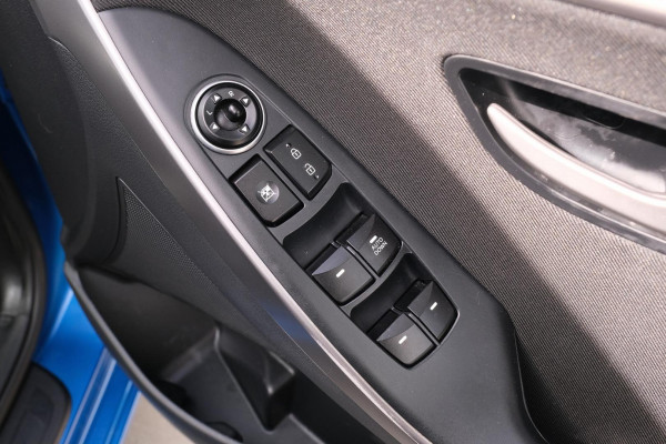 2016 MY17 Hyundai i30 GD4 Series II Active Hatch Image 12