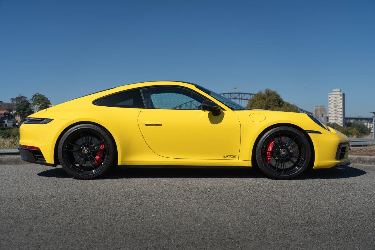 2022 Porsche 911 Carrera GTS Coupe Image 3