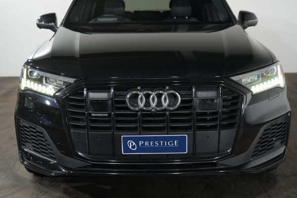 2021 Audi Q7 4M 50 TDI S Line SUV Image 3