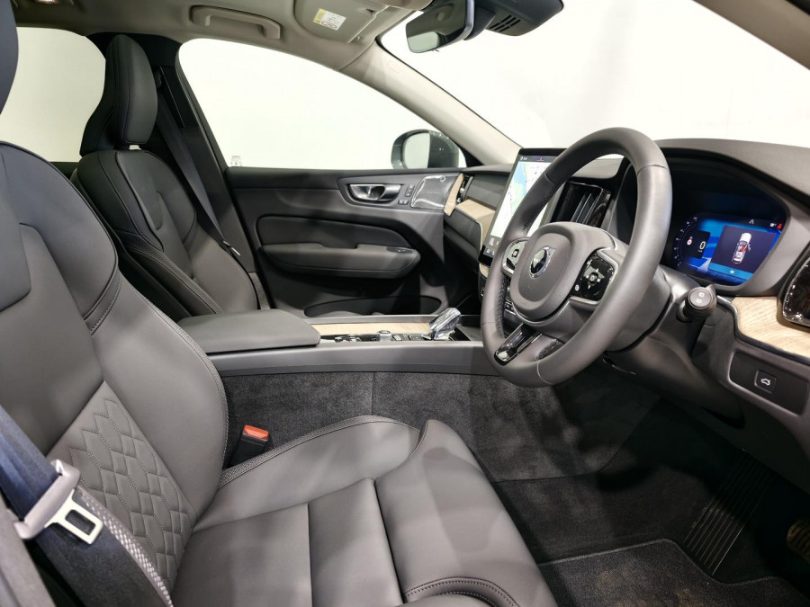 2025 MY26 Volvo XC60 UZ Plus B5 Bright SUV Image 8