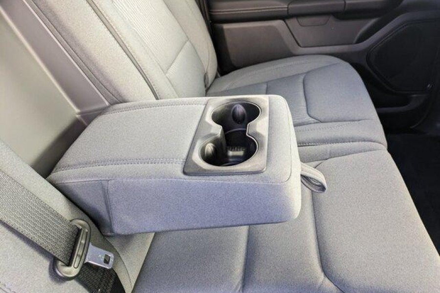 2023 Ram 1500 DT Big Horn Crew Cab Image 15