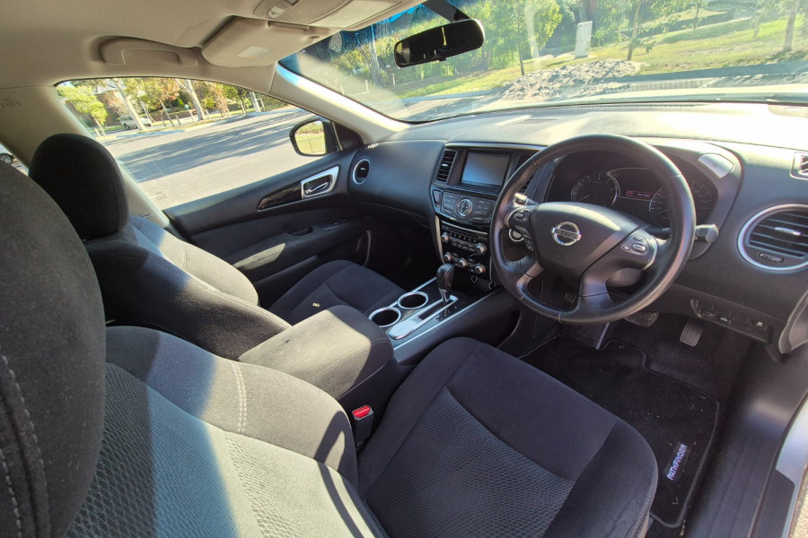 2016 MY15 Nissan Pathfinder R52 ST SUV Image 8