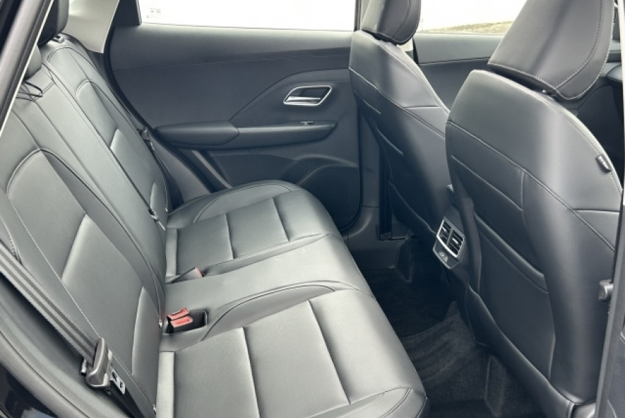 2025 MG ZS ZS32 Essence Turbo SUV Image 9