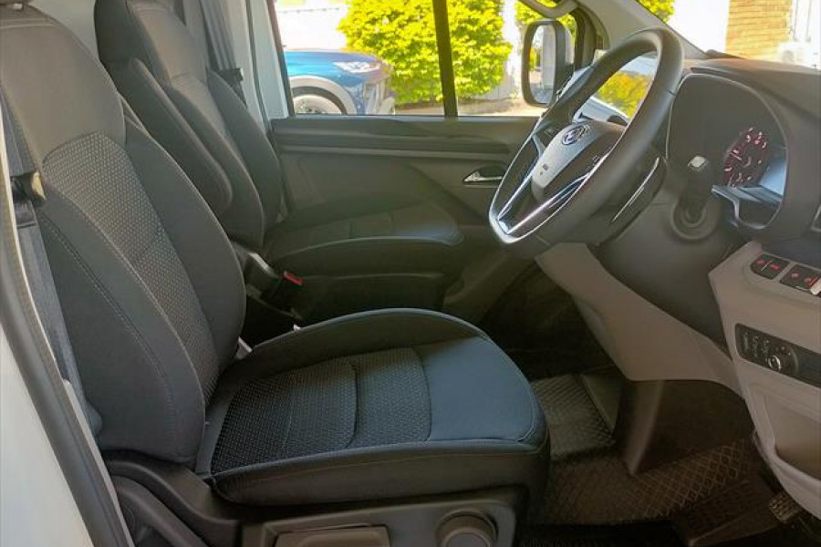 2024 LDV Deliver 7   Van Image 18