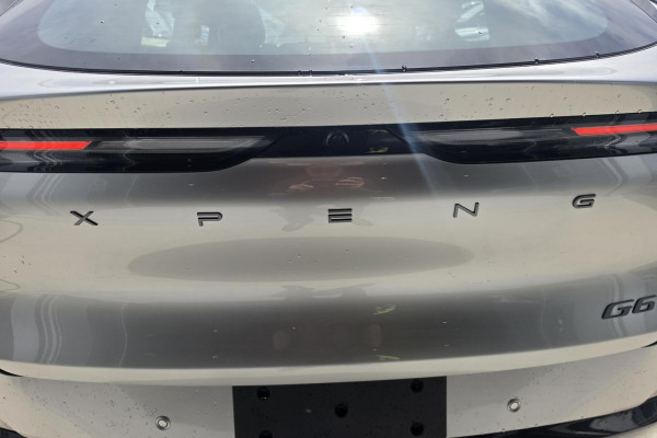 2026 XPeng G6  Long Range SUV Image 13