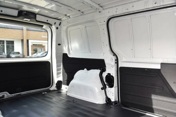 2026 MY27 Hyundai Staria Load US4.V4  Van Image 10