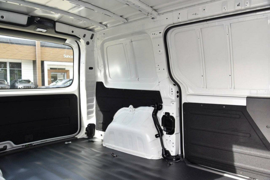 2026 MY27 Hyundai Staria Load US4.V4  Van Image 10