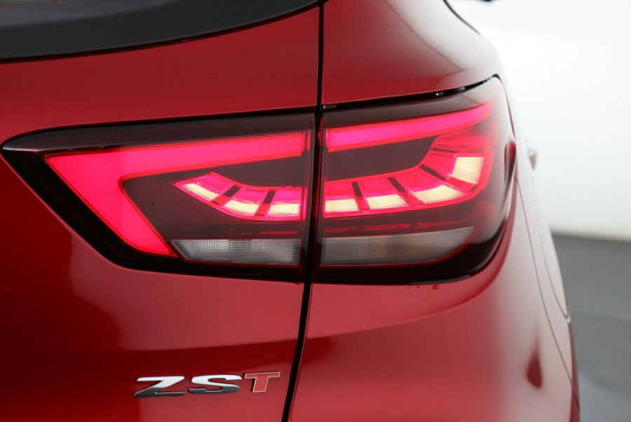 2023 MG ZST S13 Essence SUV Image 15