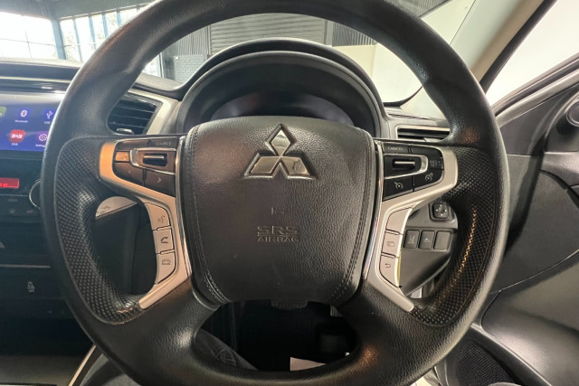2022 Mitsubishi Triton MR GLX+ Ute Image 13