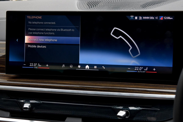 2025 BMW X7 G07 LCI xDrive40i M Sport SUV image 16