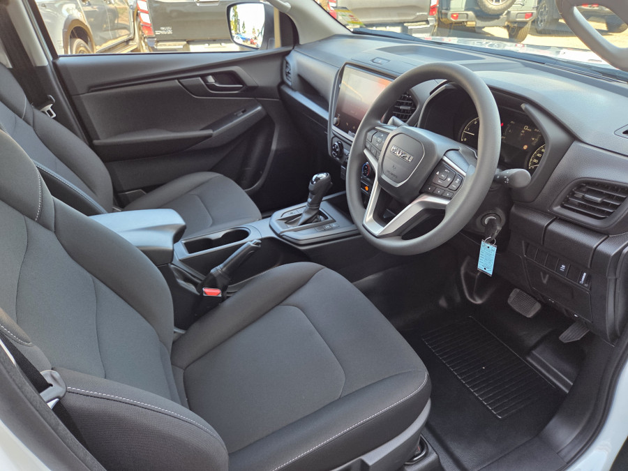 2026 Isuzu D-MAX RG SX Ute Image 9