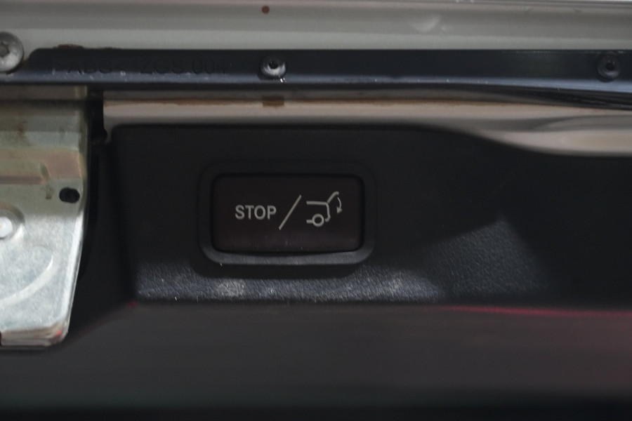 2022 Mercedes-Benz V-Class Marco Polo Horizon V250d People Mover Image 26