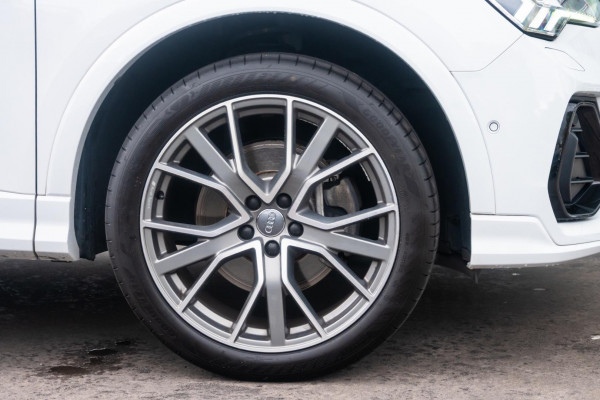 2020 MY21 Audi Q3 F3 40 TFSI S line SUV Image 23