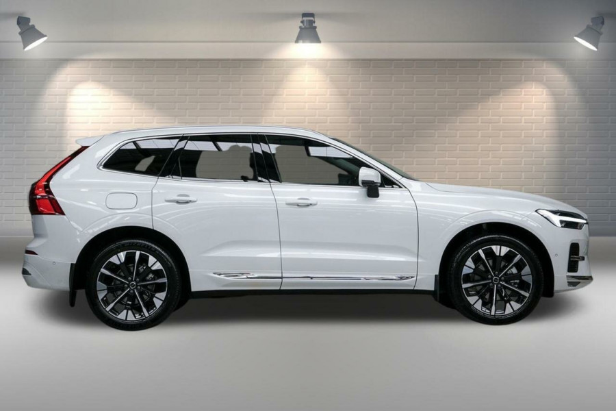 2026 Volvo XC60 UZ Plus B5 Bright SUV Image 16