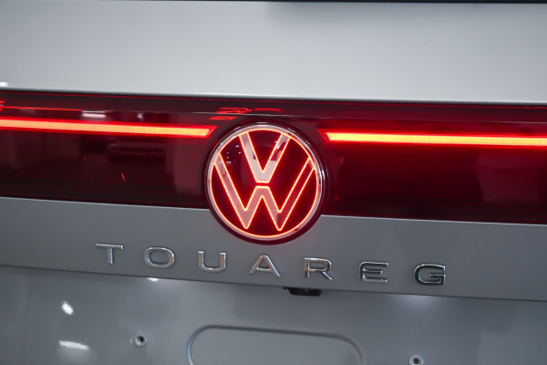 2025 Volkswagen Touareg RC 210TDI R-Line SUV image 23