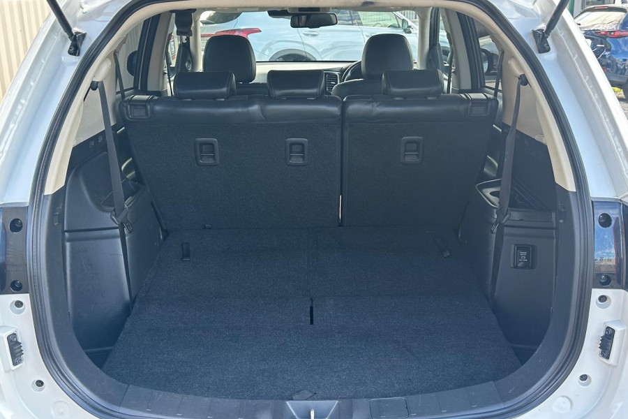 2021 Mitsubishi Outlander ZL LS SUV Image 20