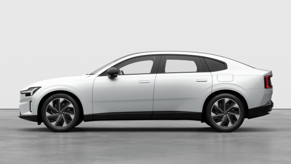 2026 Volvo ES90  Plus Single Motor Sedan image 2