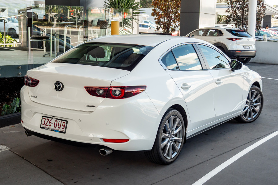 2024 Mazda 3 BP Series G20 Evolve Sedan Image 2