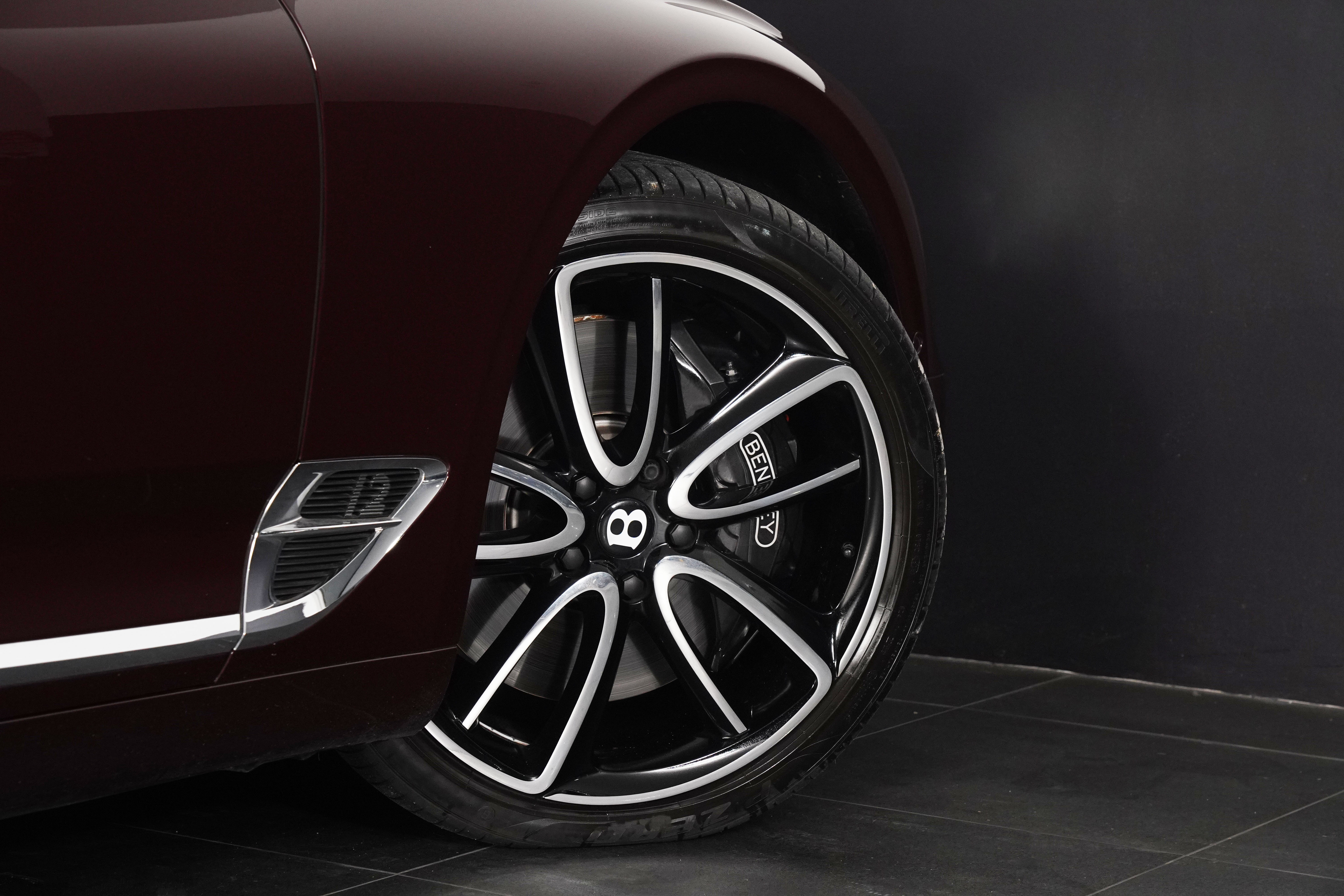 2020 Bentley Continental GT W12 Coupe Image 22