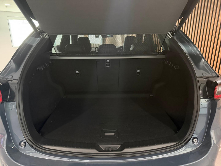 2026 Mazda CX-5 KM Series G25 Akera SUV Image 22