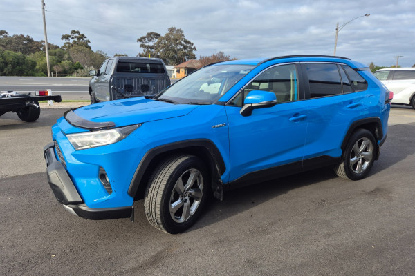 2021 Toyota RAV4 AXAH54R GXL SUV Image 8
