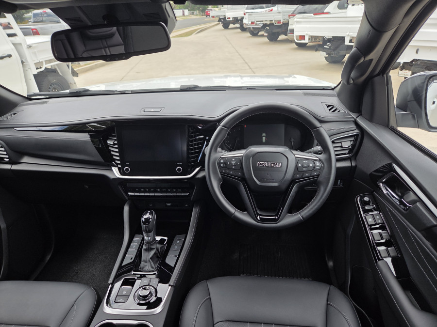 2025 MY25.5 Isuzu MU-X RJ LS-T SUV Image 4